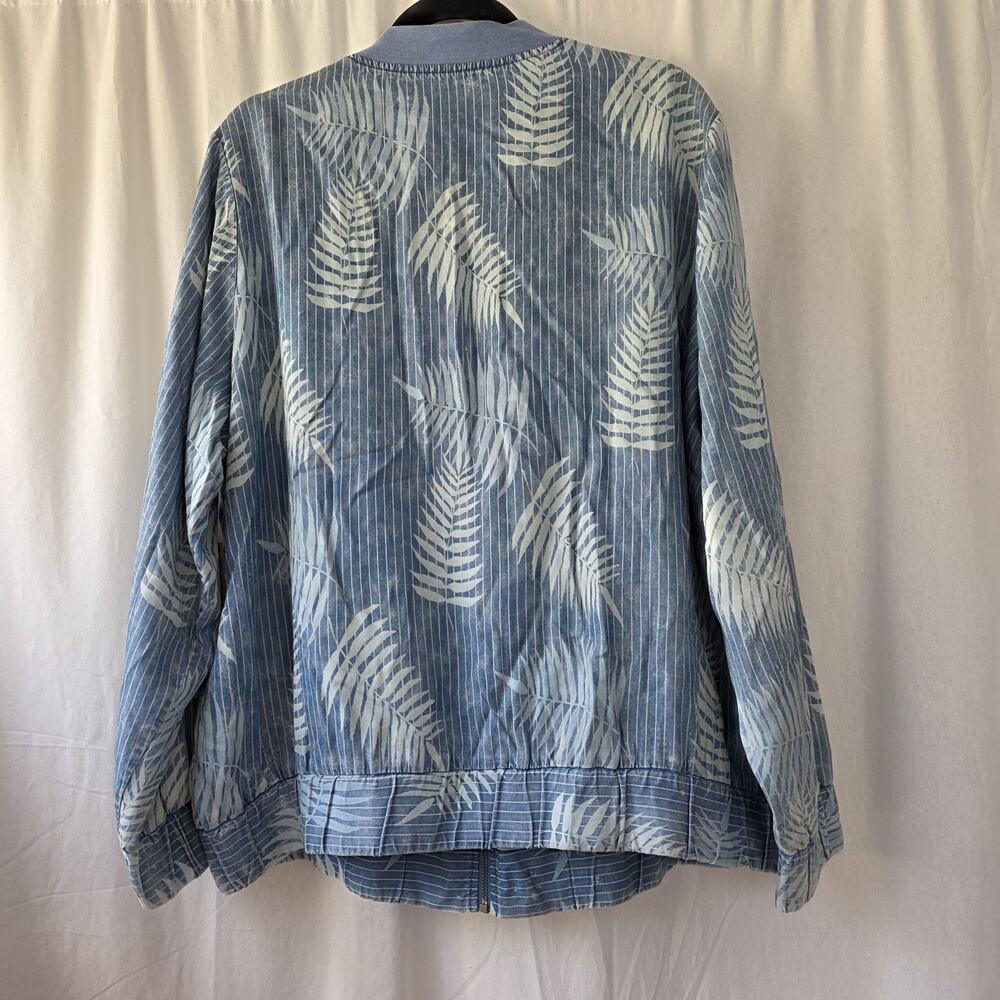 Billy T Bomber Jacket Women's Plus Size 2X Blue Lightweight Relaxed Fit NWT - Picture 8 of 8